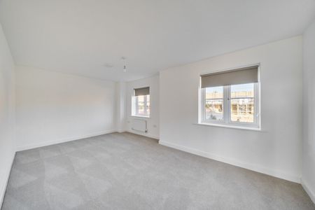 Old Manor End - Photo 2