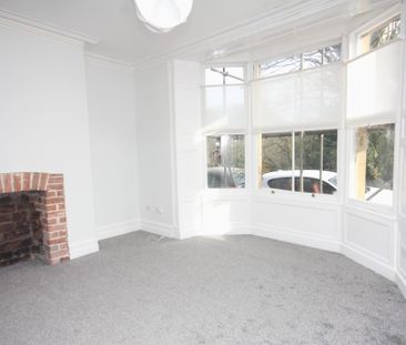 8 Bank Parade, Preston - Photo 1