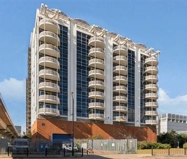 2 Bed Flat, Switch House, E14 - Photo 6
