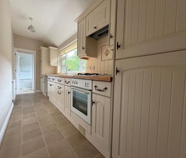 2 bedroom terraced house to rent - Photo 5