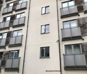 1 Bed Flat, Aqua House, NW10 - Photo 6