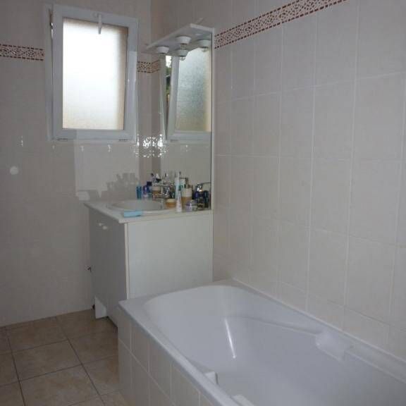 Location appartement 3 pièces 61.35 m² à Bourg-de-Péage (26300) - Photo 1