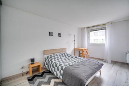 33800 BORDEAUX - APPARTEMENT 2 PIECES A LOUER AVEC UNE PLACE DE PARKING - Photo 3