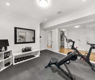 For Lease - 237 St Leonards Avenue, Toronto, Ontario - Photo 5