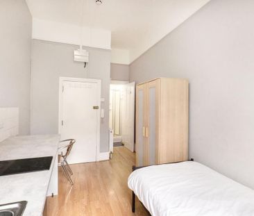 Studio to rent - Photo 6