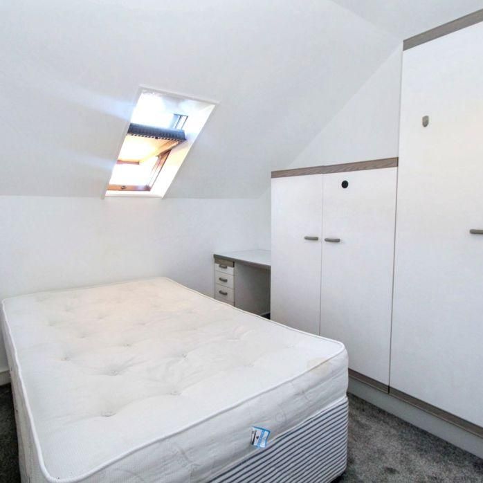 2 bed apartment to rent in NE1 - Photo 1