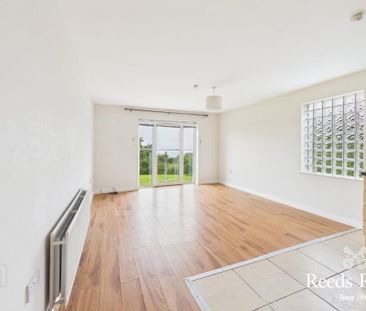 2 Rhanbuoy Gardens, Holywood, BT18 0GA - Photo 3