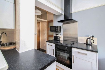 Branksome House - Photo 2