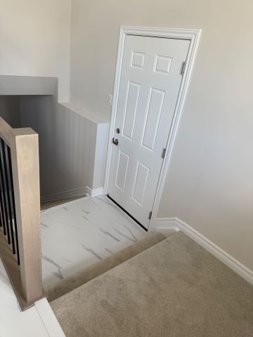 For Lease - 351 Les Emmerson Drive, Barrhaven, Ontario - Photo 3