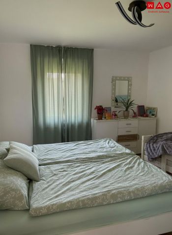 Fantastische Wohnatmosphäre in sonniger 3-immer-Wohnung wird geboten - inklusive aller Annehmlichkeiten einer zentrumsnahen und ruhigen Grünlage! - Photo 2