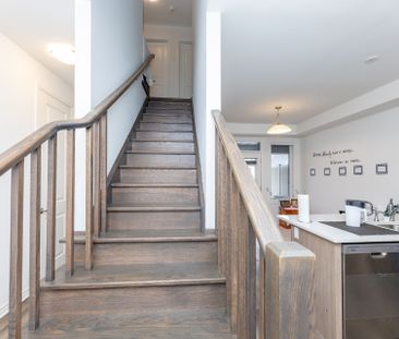 For Lease - 29 Keppel Circle, Brampton, Ontario - Photo 2