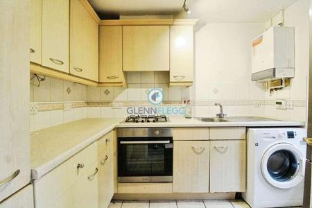 Plaines Close, Slough, SL1 - Photo 5