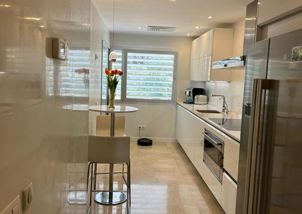 Luxury new build penthouse in old Bendinat