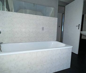APPARTEMENT 3 PIECES A LOUER TRIEUX - Photo 6