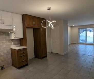 Trois-Rivières Ouest - Grand 4 1/2 sur Grenier***non fumeur*** - Photo 4