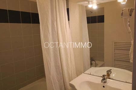 Biot - Saint-Philippe - 2 pièces meublé à louer dernier étage vue dégagée montagnes - Photo 4