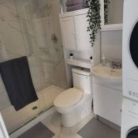 Fully Furnished Studio 1 washroom for rent available April 1 - Photo 4