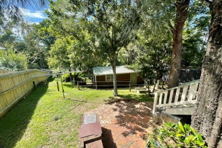 16 Addington Road, Hazelbrook. - Photo 3