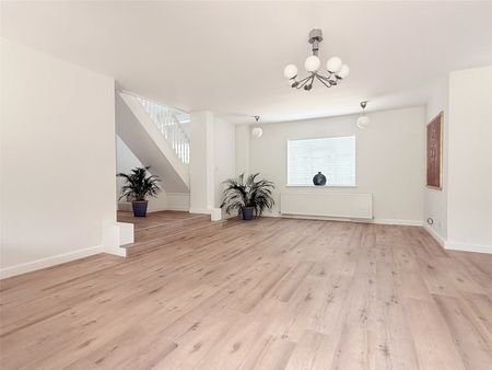 Chapel Lane, Letty Green - Photo 3