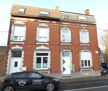 Appartement 1 chambre sis dans une rue paisible - Photo 2