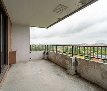 For Lease - 1785 Frobisher Lane Unit# 2007, Alta Vista and Area, On... - Photo 6