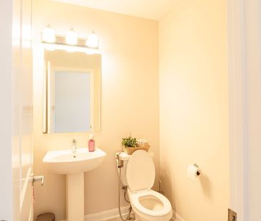 For Lease - 758 Cappamore Drive, Barrhaven, Ontario - Photo 6