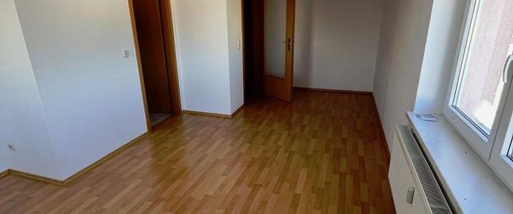 wunderschöne helle 1 Raumwohnung in ruhigem Haus mit toller Aussicht - Foto 1