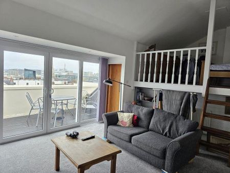 2 bedroom flat to rent - Photo 4