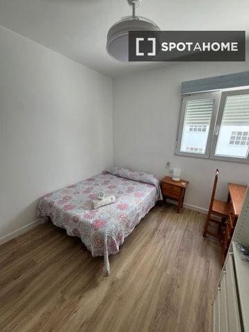 malaga, Andalusia 29006 - Photo 4