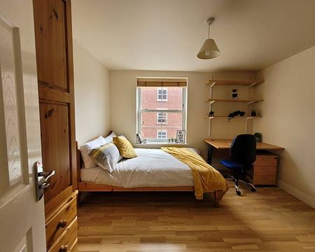 9 En-suite Rooms Available, 11 Bedroom House, Willowbank Mews – Student Accommodation Coventry - Photo 2
