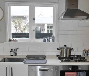 PAPANUI - 2 BEDROOM, HEATPUMP, HRV, SINGLE GARAGE - Photo 4