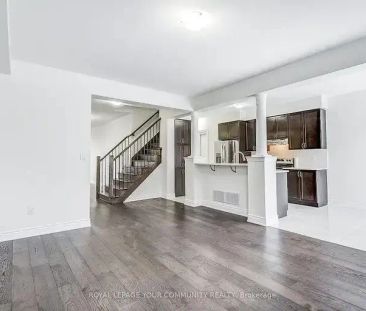 31 Averill Road, Brampton, Ontario, Canada, L7A 5A7 | 31 Averill Ro... - Photo 1