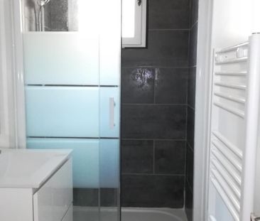 Location Appartement 2 pièces 32m² CAUDEBEC LES ELBEUF 76320 - Photo 3