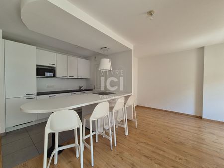 Location Appartement 3 pièces 62m² - Photo 2