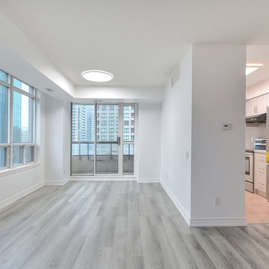 For Lease - 8 Hillcrest Avenue Unit# 706, Toronto, Ontario - Photo 1