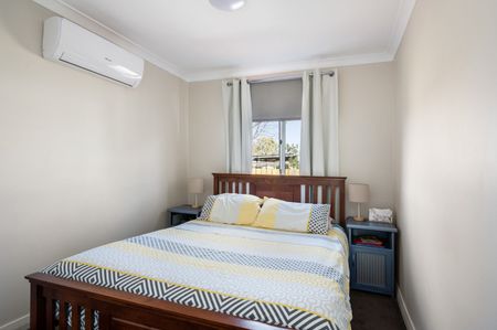 FULLY FURNISHED IN PICCADILLY! - Photo 2