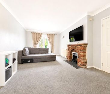 3 bedroom semi-detached house to rent - Photo 1
