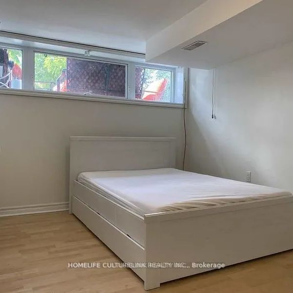 46 Stansbury Crescent N #Bsmt - Photo 1