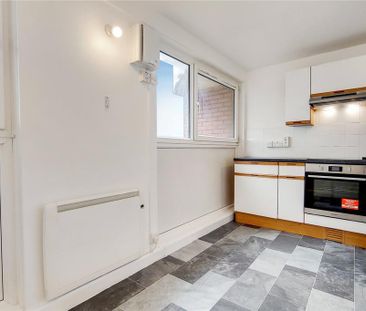 3 bedroom apartment to rent - Photo 6