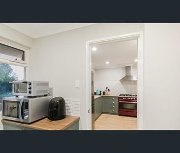14 Albatross Pl, Rockingham, WA 6168 - Photo 6