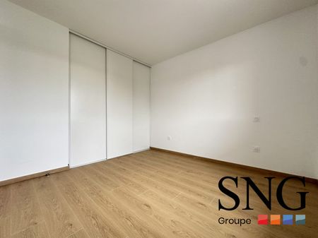 T2 AVEC BALCON ET PARKING - Photo 3