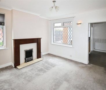 3 bedroom end of terrace house to rent - Photo 4