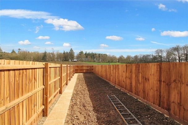 2 bedroom terraced house to rent - Photo 1