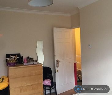 4 bedroom maisonette to rent - Photo 2