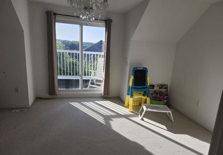 For Lease - 559 Candlestick Circle, Mississauga, Ontario - Photo 5