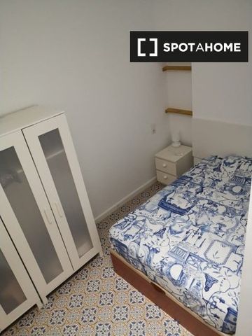 madrid, Community of Madrid 28014 - Photo 3