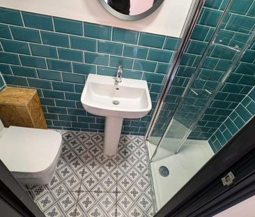 1 bedroom in a house share to rent - Photo 5