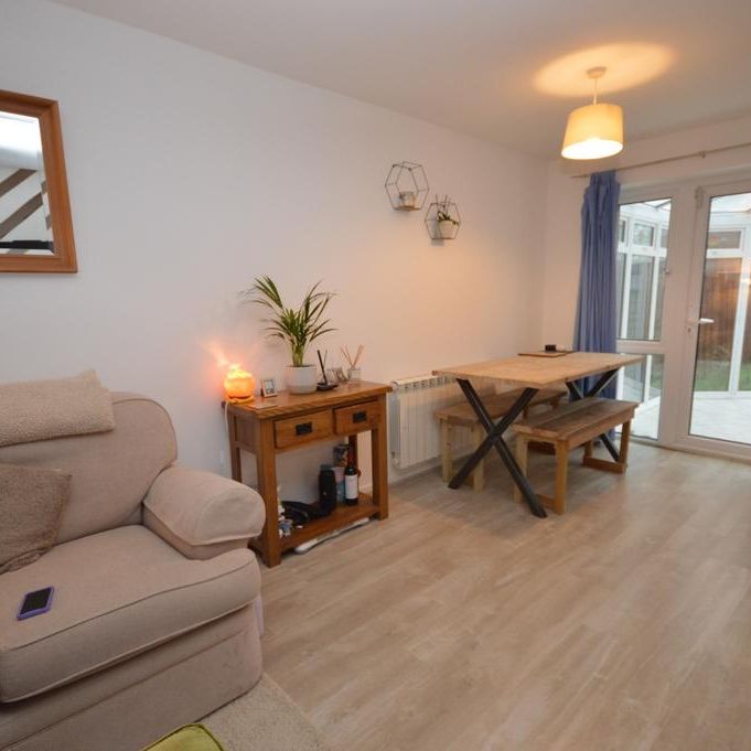 2 bedroom terraced house to rent - Photo 1