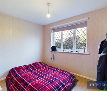 1 bedroom Bungalow To Let - Photo 2