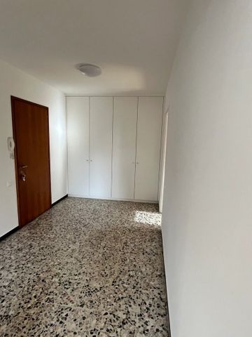 2 Zimmer, 63 m², 3. Stock - Foto 4